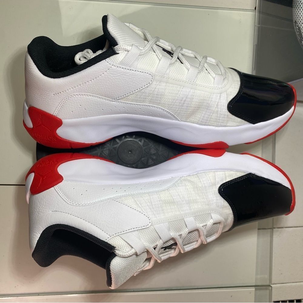🆕 Air Jordan 11 CMFT Low 'Concord-Bred' - Mens 12.5 - Picture 7 of 10